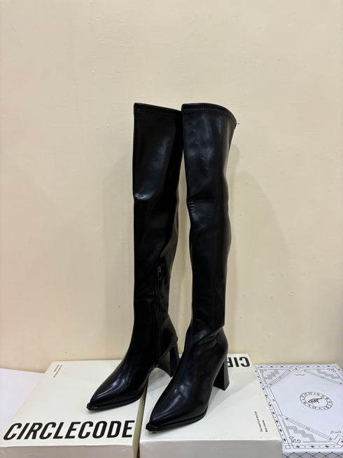 Pointed-Toe Side - zipper Long Boots